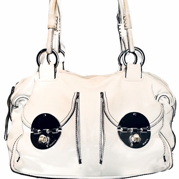 M!MCO Australia Y2K Classic Buckle Hardware Cream Leather Purse - Picture 1 of 15